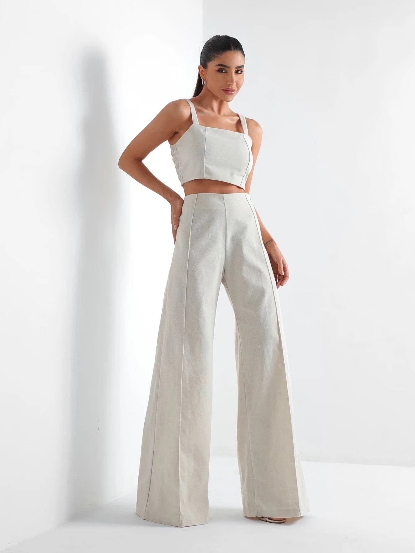 Conjunto Calça Pantalona Wide Leg e Cropped